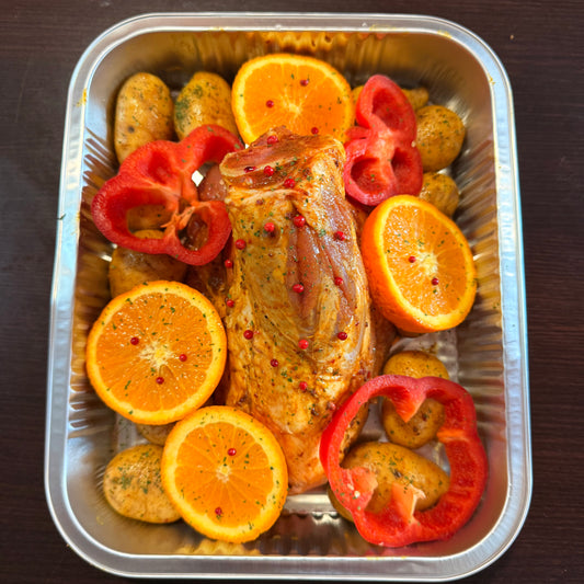 Κότσι χοιρινό μαριναρισμένο, κότσι φούρνου, κότσι μπύρας, κότσι γάστρας, έτοιμο για ψήσιμο, ελληνικό χοιρινό, παραδοσιακή συνταγή, κότσι λουκούμι, κότσι με μουστάρδα, χοιρινό γιορτινό, φαγητό φούρνου