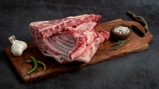 Χεράκι αρνίσιο Ελλάδος, φρέσκο ελληνικό αρνί, αρνί φούρνου, γάστρα αρνάκι, παραδοσιακή συνταγή, αρνί λεμονάτο, σιγομαγειρεμένο αρνί, Κυριακάτικο τραπέζι, ελληνική κουζίνα, πλούσια γεύση